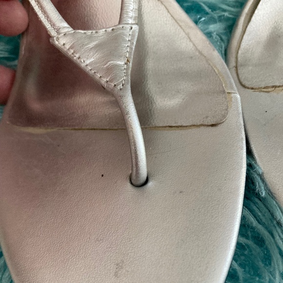 Hand Made in Brazil Thong Sandal w Buckle Strap - Picture 5 of 12